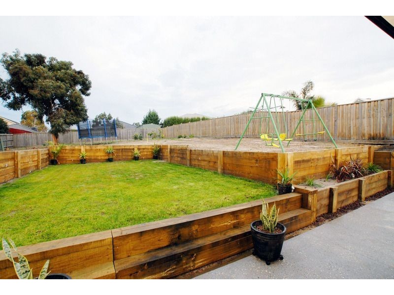 9 Mintbush Terrace, Langwarrin VIC 3910