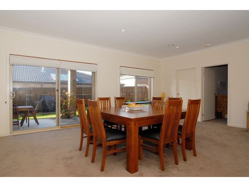 11 Aqueduct Road, Langwarrin VIC 3910