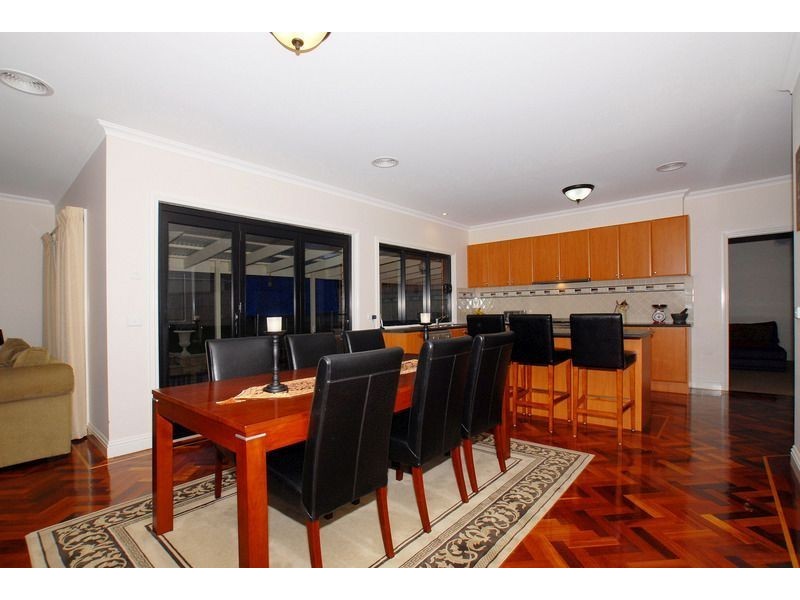 6 Fieldwood Lane, Langwarrin VIC 3910