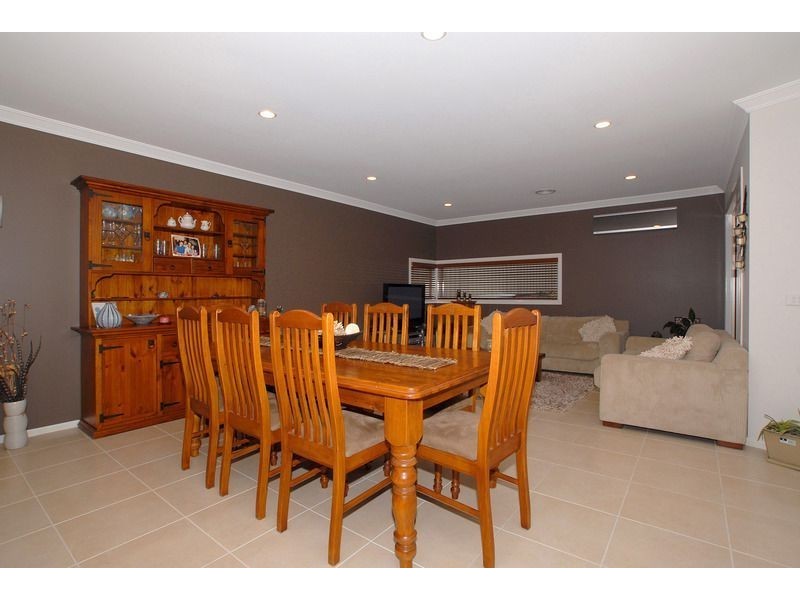 18 Blacksheoak Drive, Langwarrin VIC 3910