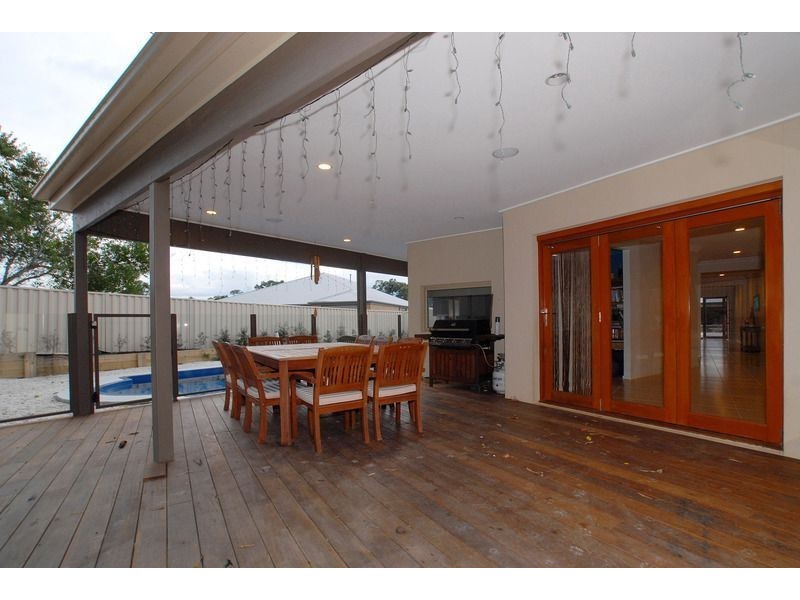 18 Blacksheoak Drive, Langwarrin VIC 3910