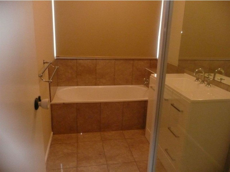 169 Karingal Drive, Frankston VIC 3199