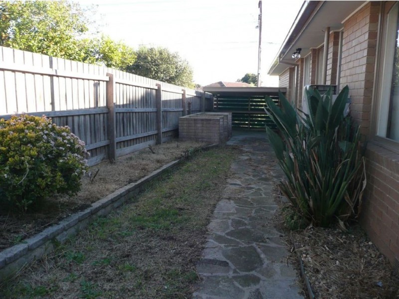 169 Karingal Drive, Frankston VIC 3199