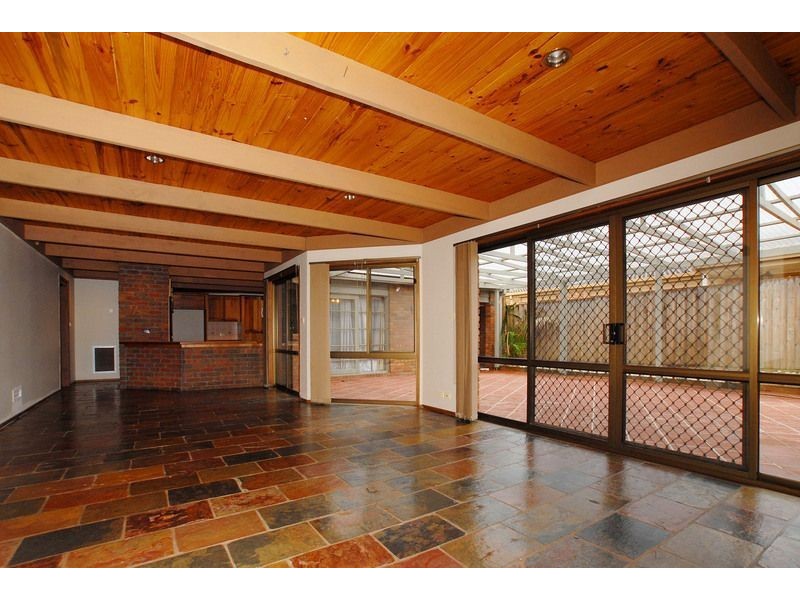 77 Burgess Drive, Langwarrin VIC 3910