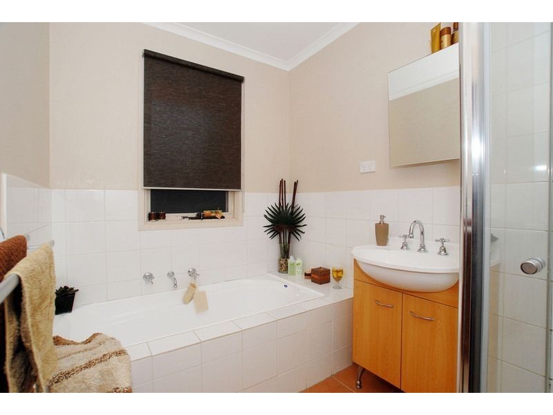 4 Natalie Court, Langwarrin VIC 3910