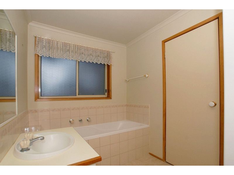 16/100 Cranbourne Road, Langwarrin VIC 3910