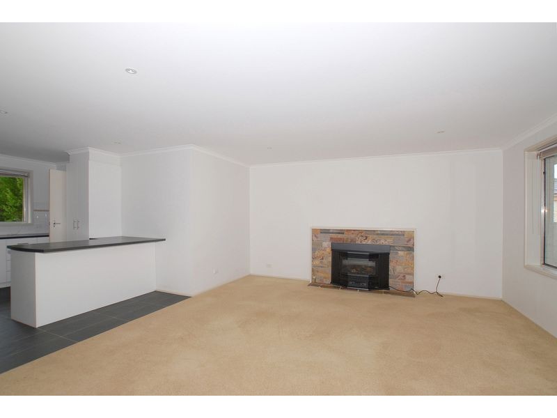 8 John  Street, Langwarrin VIC 3910