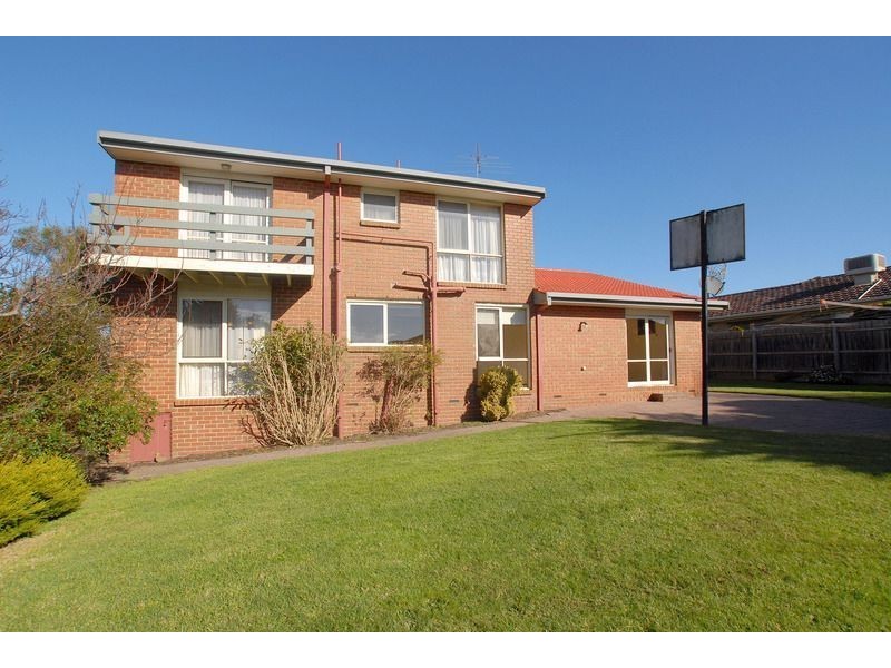 3 Beverley Court, Langwarrin VIC 3910