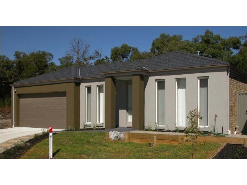 2/85 Potts Road, Langwarrin VIC 3910