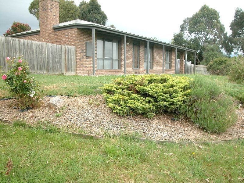 26 Richard Drive, Langwarrin VIC 3910