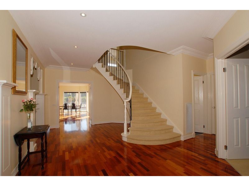 9 Sundew Drive, Langwarrin VIC 3910