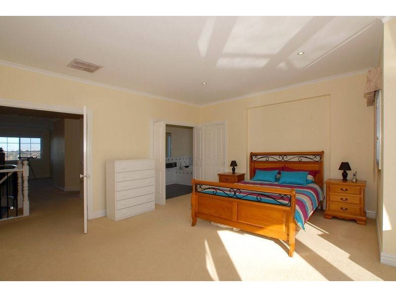 9 Sundew Drive, Langwarrin VIC 3910