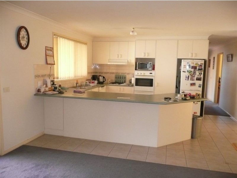6 Raneen Drive, Langwarrin VIC 3910