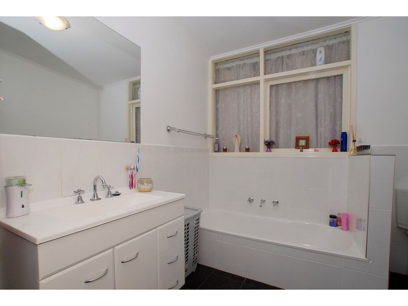 12 Athol Court, Langwarrin VIC 3910