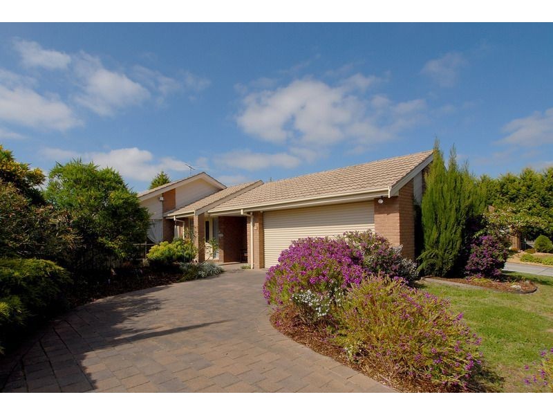 33 Gumnut Drive, Langwarrin VIC 3910