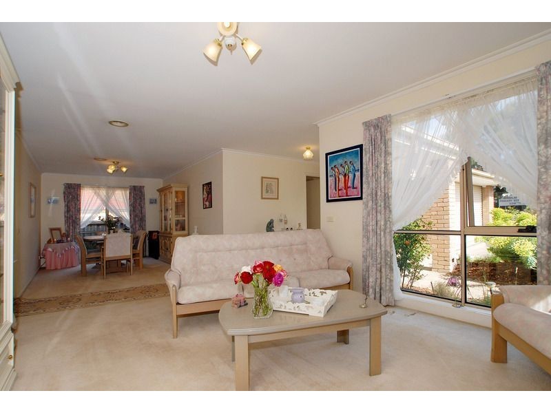 33 Gumnut Drive, Langwarrin VIC 3910