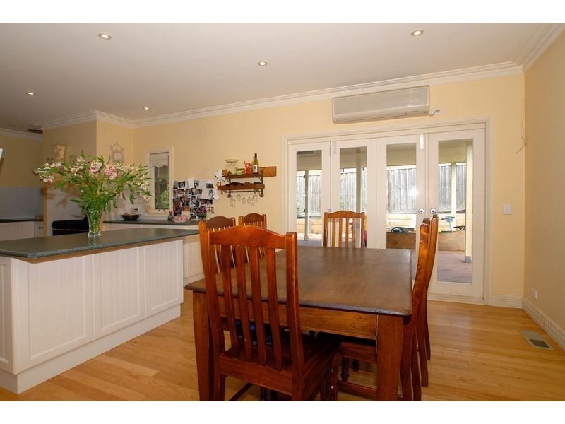 2 Brown Thornbill Court, Langwarrin VIC 3910