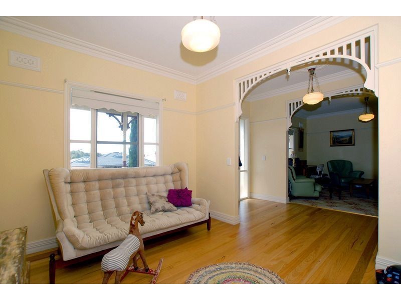 2 Brown Thornbill Court, Langwarrin VIC 3910