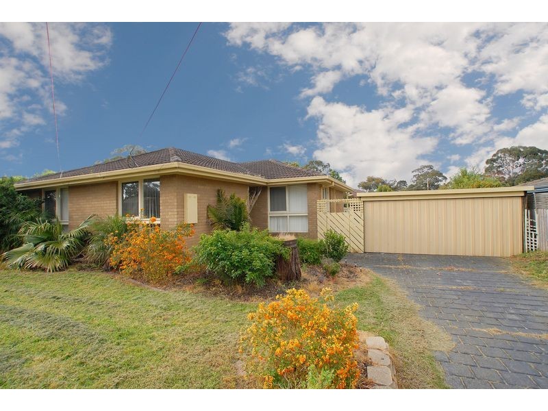 3 Raymond Avenue, Langwarrin VIC 3910