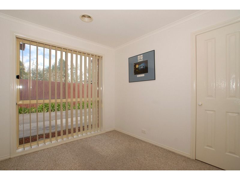 2/58 Skye Rd, Frankston VIC 3199
