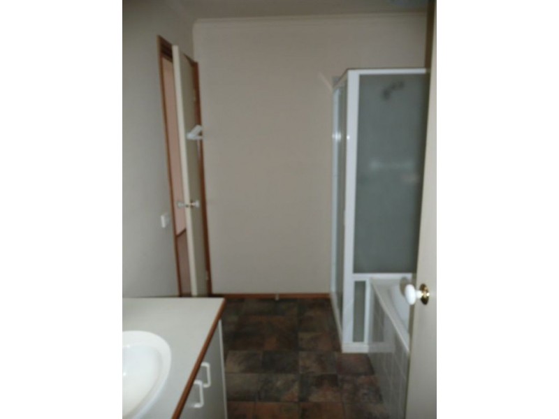 32/15 Peninsula Crescent, Langwarrin VIC 3910