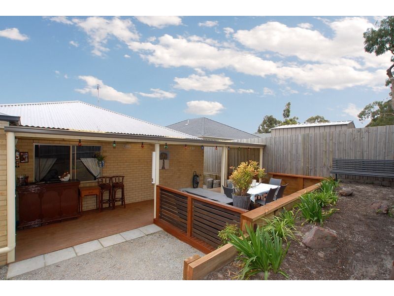 7 Elemes Court, Langwarrin VIC 3910