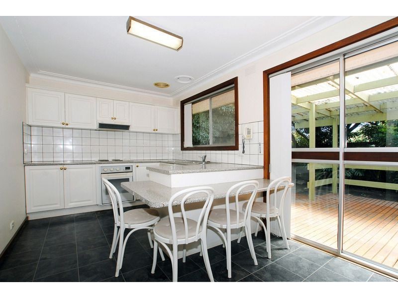 5 Allen Crescent, Langwarrin VIC 3910