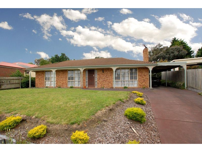 39 Melaleuca Crescent, Langwarrin VIC 3910