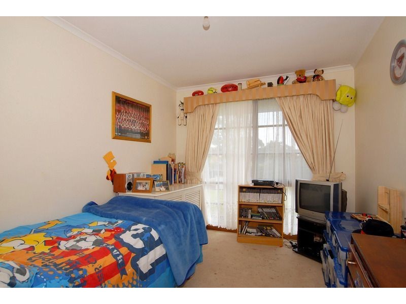 39 Melaleuca Crescent, Langwarrin VIC 3910