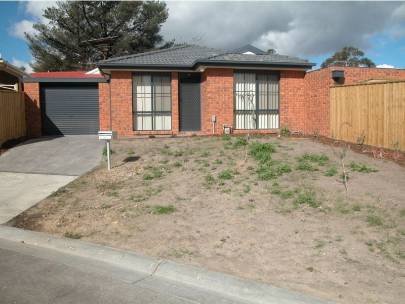 14 Daniel Drive, Langwarrin VIC 3910
