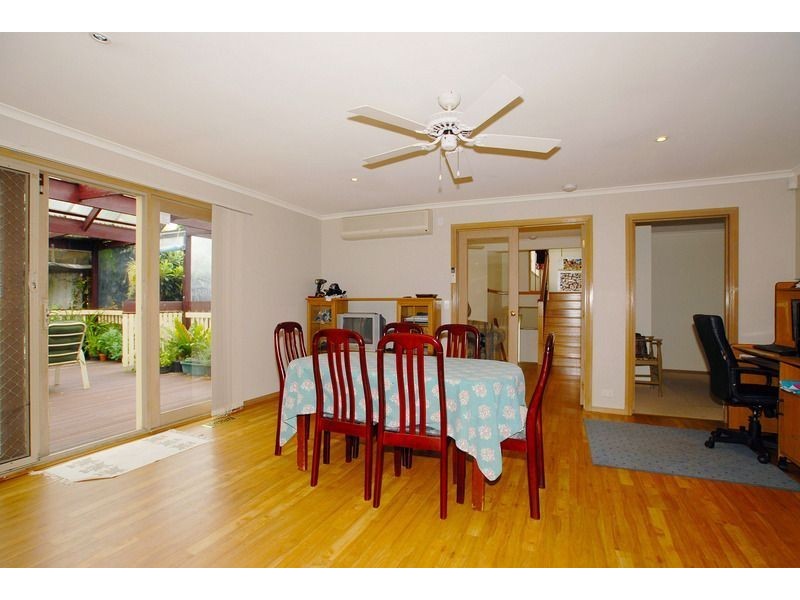 7 Cotoneaster Way, Langwarrin VIC 3910