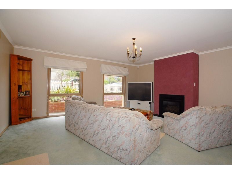 7 Cotoneaster Way, Langwarrin VIC 3910