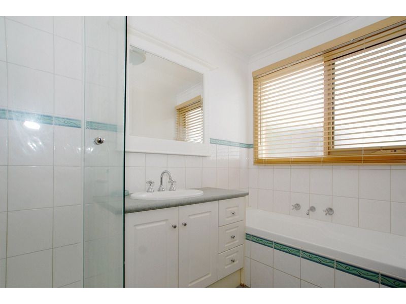 7 Cotoneaster Way, Langwarrin VIC 3910