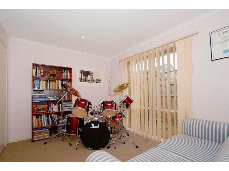 1/22 Dunn Crescent, Langwarrin VIC 3910