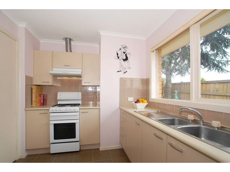 1/22 Dunn Crescent, Langwarrin VIC 3910