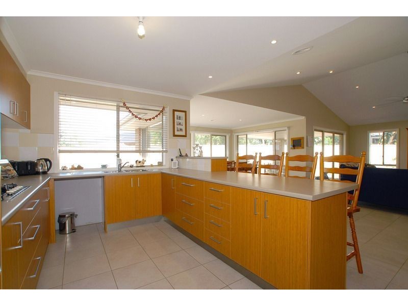 4 Black Sheoak Place, Langwarrin VIC 3910