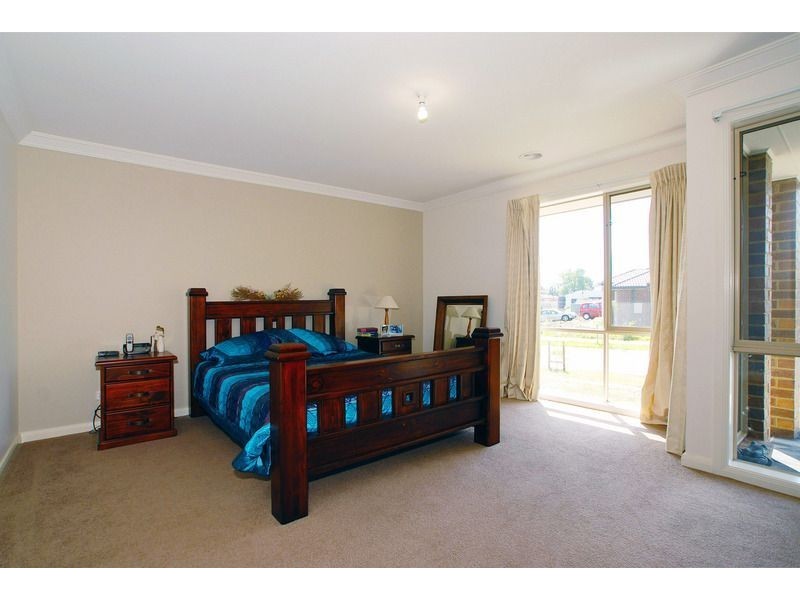4 Black Sheoak Place, Langwarrin VIC 3910