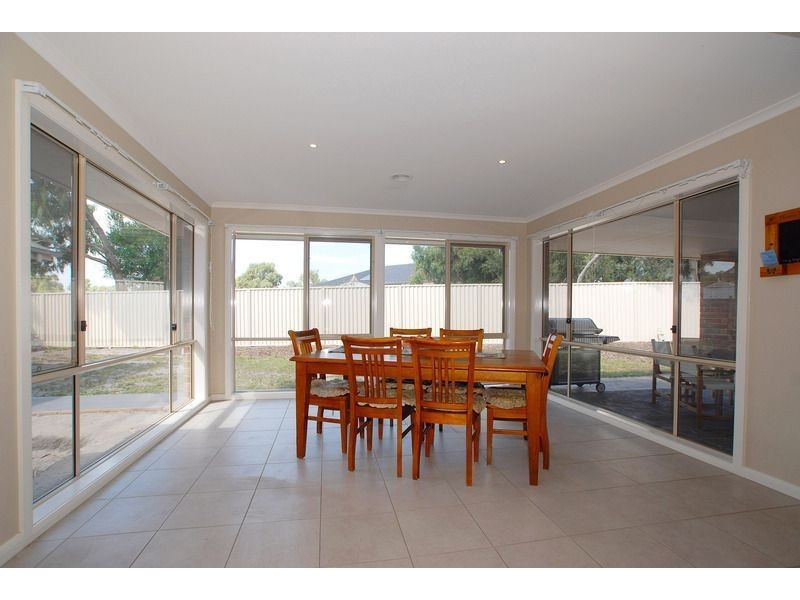 4 Black Sheoak Place, Langwarrin VIC 3910