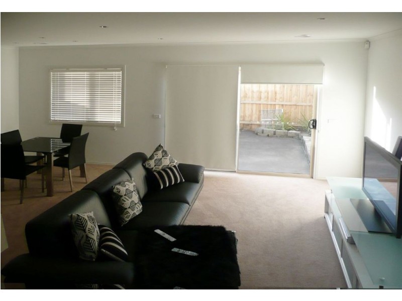 18/145 Union Rd, Langwarrin VIC 3910