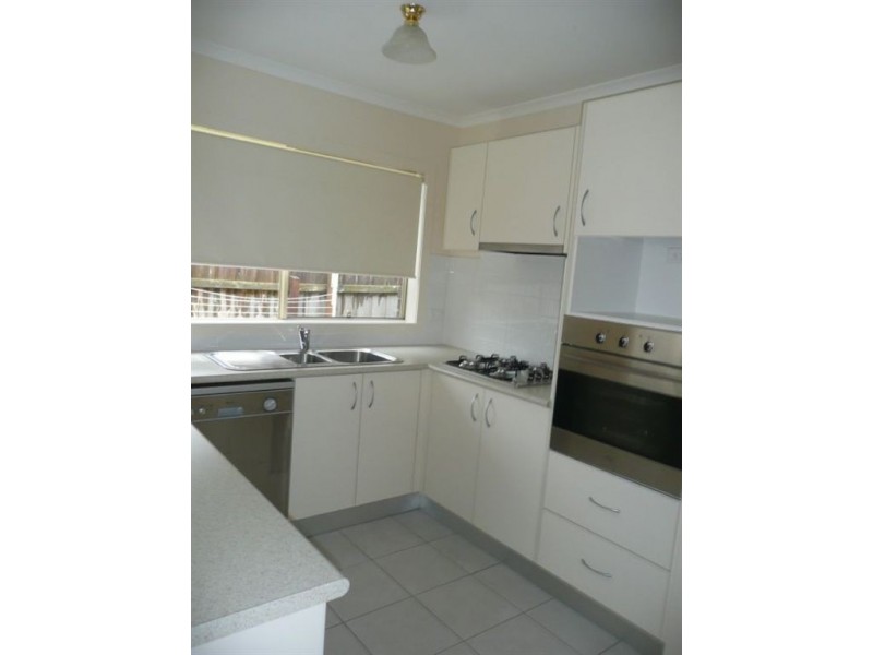 4/4 John Street, Langwarrin VIC 3910