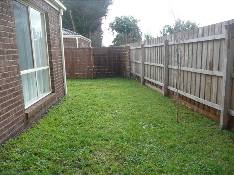 4/4 John Street, Langwarrin VIC 3910