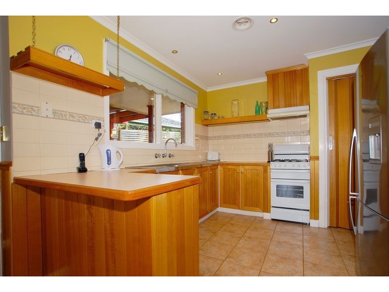 9 Paterson Ave, Langwarrin VIC 3910