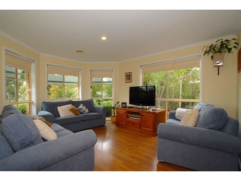6 Castlehill Rise, Langwarrin VIC 3910