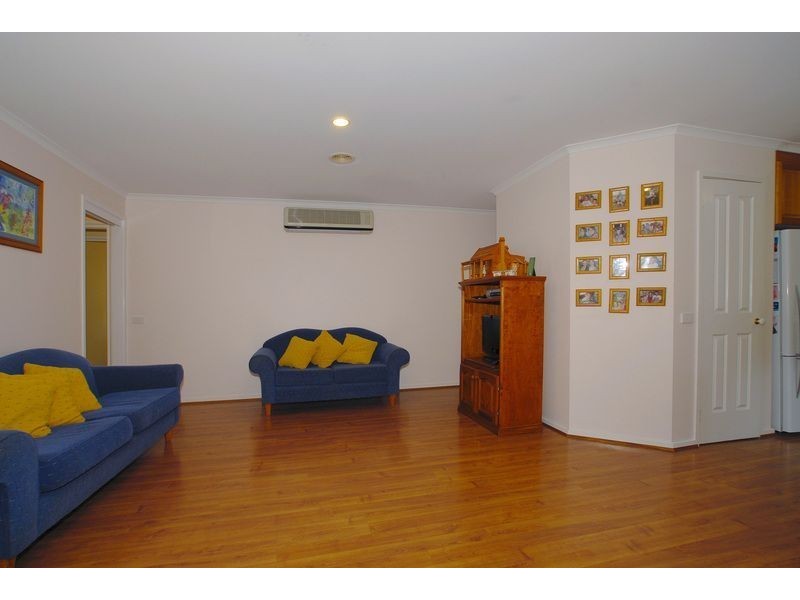 6 Castlehill Rise, Langwarrin VIC 3910