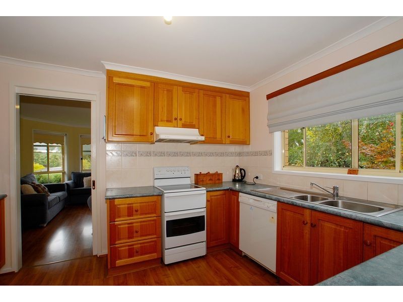 6 Castlehill Rise, Langwarrin VIC 3910