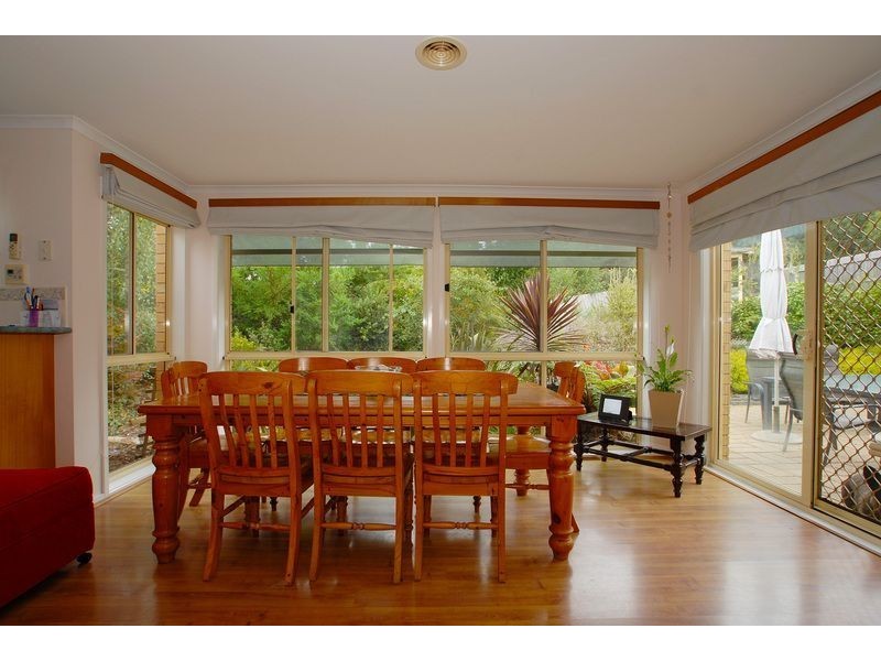 6 Castlehill Rise, Langwarrin VIC 3910