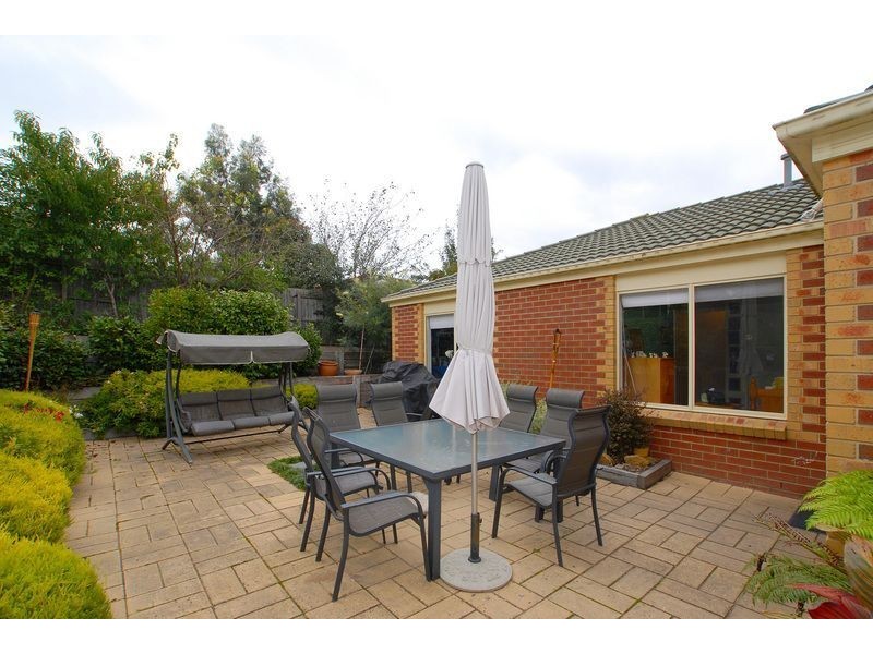 6 Castlehill Rise, Langwarrin VIC 3910
