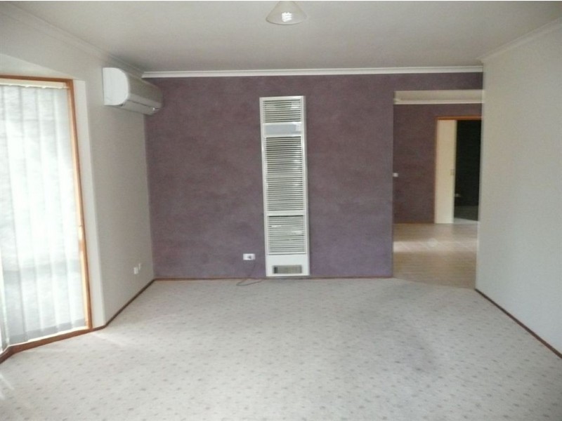 16/100 Cranbourne Road, Langwarrin VIC 3910