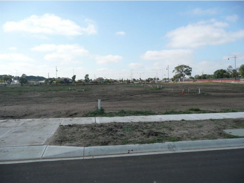 Lot 223 Rockdaisy Drive, Cranbourne West VIC 3977