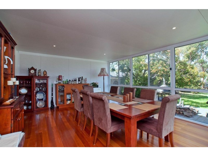 27 Culcairn Drive, Frankston South VIC 3199